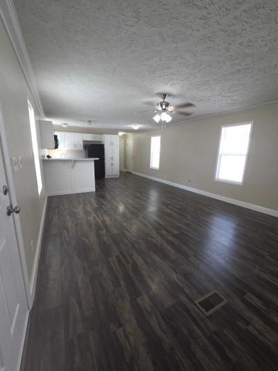 Photo 2 of 16 of home located at 8904 NE 107th Pl #39 Kansas City, MO 64157