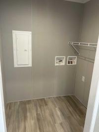 2025 Champion / Dutch Aspire 1470H32082 Manufactured Home