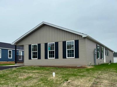 Photo 2 of 8 of home located at 21 Burke Drive Shippensburg, PA 17257