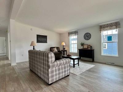 Photo 4 of 8 of home located at 25 Burke Drive Shippensburg, PA 17256