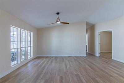 Photo 3 of 26 of home located at 213 Codyerin Dr. Henderson, NV 89074