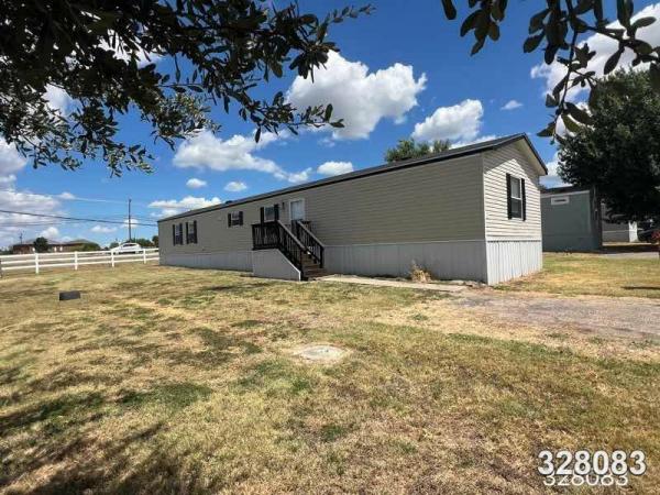 2014 FLEETWOOD Mobile Home For Sale