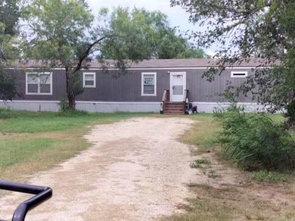 Photo 1 of 2 of home located at 31 Wisteria Lane Smiley, TX 78159