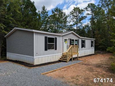 Mobile Home at 1199 W Central Rd Wetumpka, AL 36092