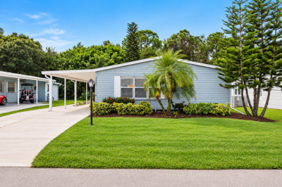 Photo 10 of 15 of home located at 3225 Columbrina Circle Port St Lucie, FL 34952