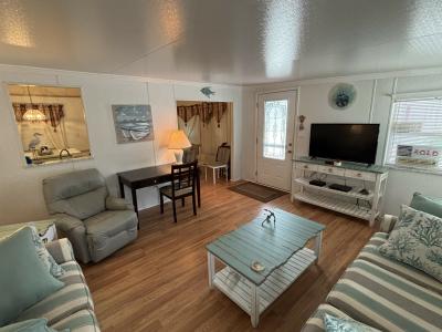Photo 5 of 18 of home located at 37533 Crimson Lane Zephyrhills, FL 33541