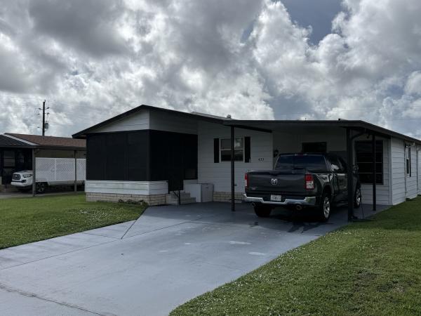 1987  Mobile Home For Sale