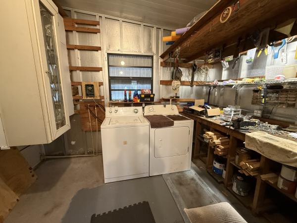 1987 Mobile Home