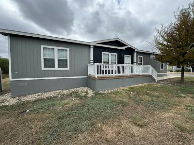 Mobile Home at 7460 Kitty Hawk Rd. Site 375 Converse, TX 78109