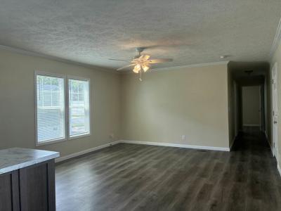Photo 3 of 13 of home located at 10201 W Beaver St #74 Jacksonville, FL 32220