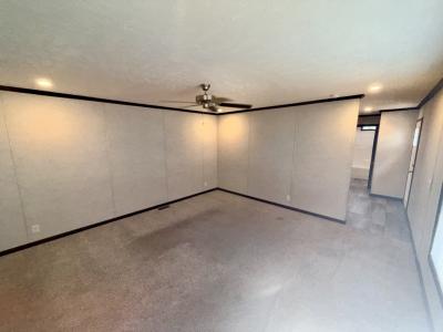 Photo 4 of 9 of home located at 8438 Mimi St Newport, MI 48166