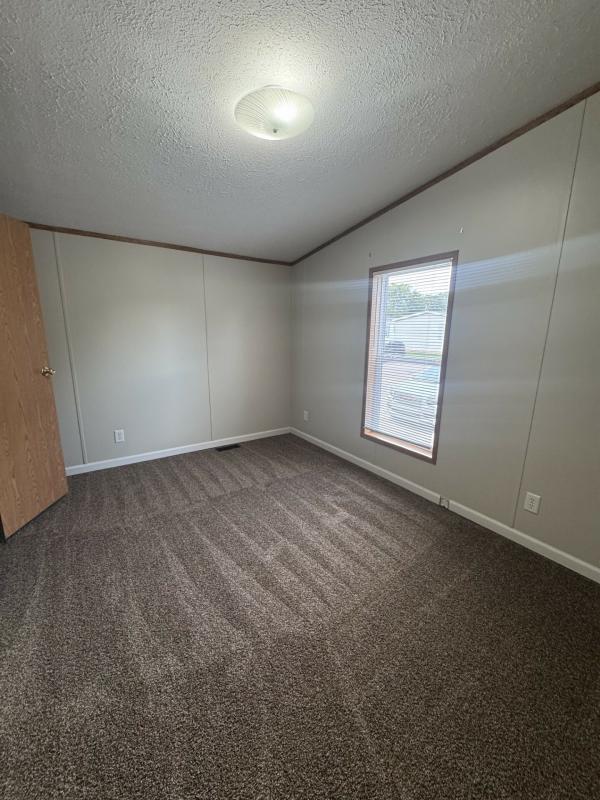 2000 Schult Mobile Home