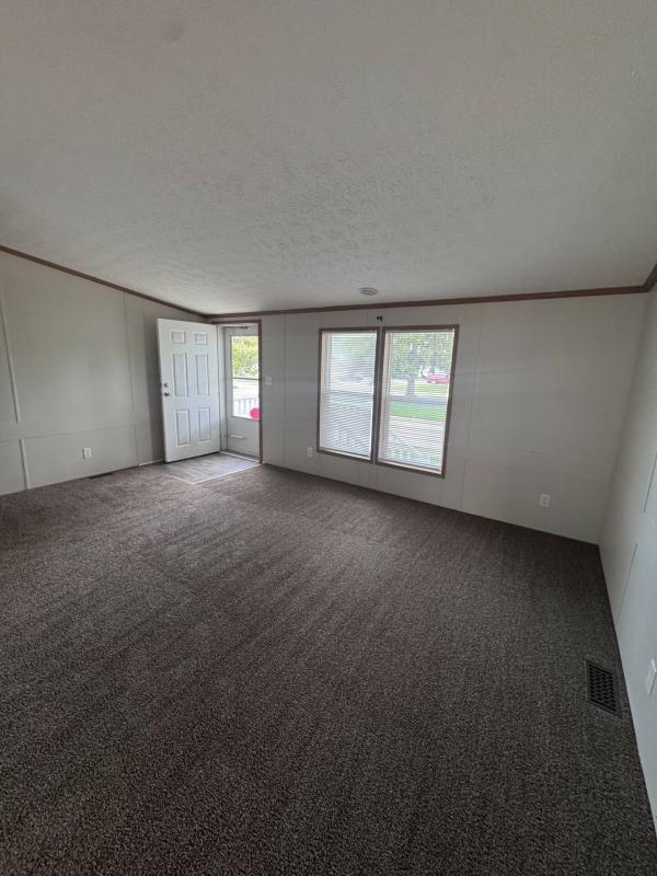 2000 Schult Mobile Home