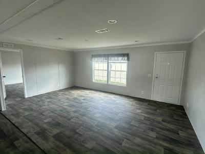 Photo 3 of 12 of home located at 10420 Us Hwy 31, #362 Tanner, AL 35671