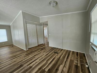 Photo 2 of 12 of home located at 6280 Hamilton Dr. #36 Fort Myers, FL 33905
