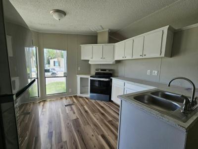 Photo 3 of 12 of home located at 6280 Hamilton Dr. #36 Fort Myers, FL 33905