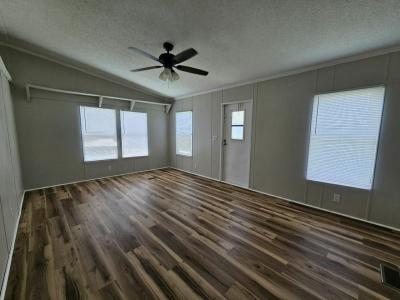 Photo 5 of 12 of home located at 6280 Hamilton Dr. #36 Fort Myers, FL 33905