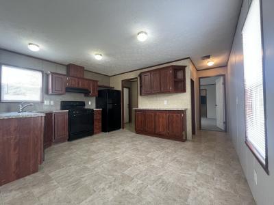 Photo 3 of 10 of home located at 2906 Green Tree Elkhart, IN 46514