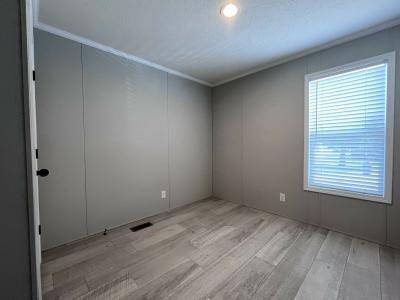 Photo 5 of 9 of home located at 40743 Gasglow Dr Sterling Heights, MI 48310