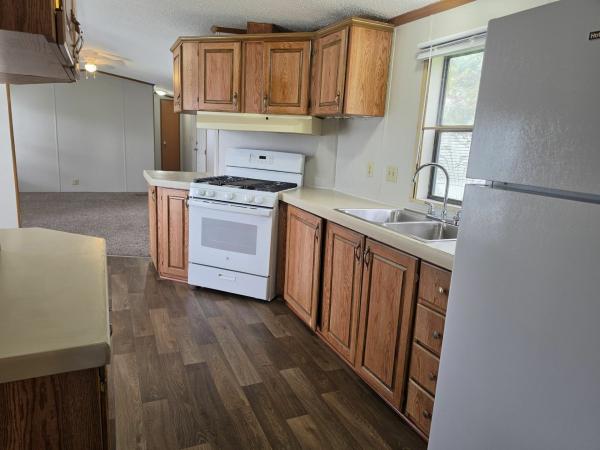 1990 Skyline Winner Mobile Home