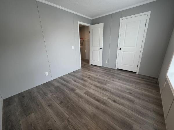 2025 Champion Dutch Aspire Mobile Home