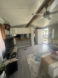 1984 KAU1 Bainbridge Mobile Home
