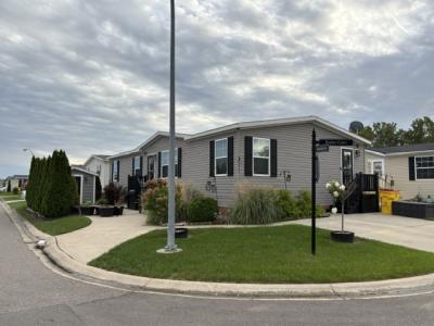 Mobile Home at 33062 Poplar Ct New Haven, MI 48048