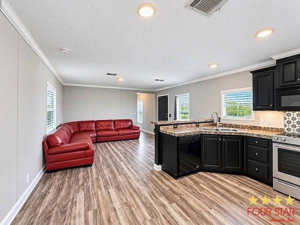 2016 Fleetwood  Home