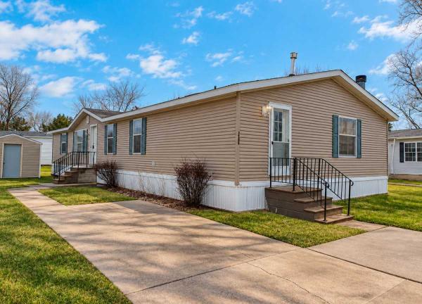 1999  Mobile Home For Sale