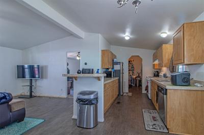 Photo 5 of 18 of home located at 8122 W. Flamingo Rd. Las Vegas, NV 89147