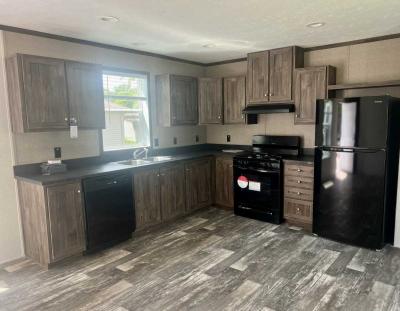 Mobile Home at 11231 Armstrong Dr S Saginaw, MI 48609