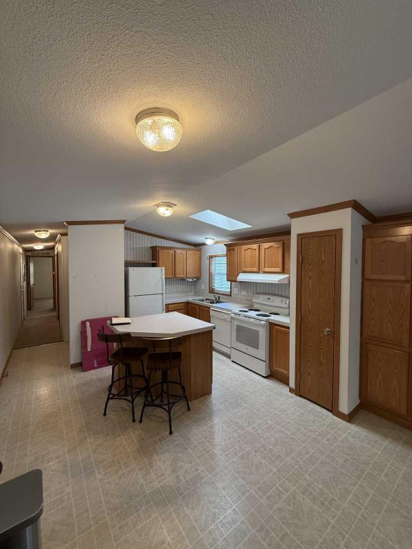 2004 Skyline Mobile Home For Sale