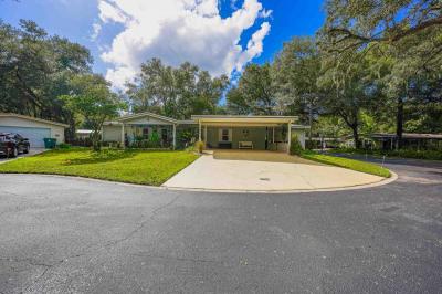 Photo 3 of 33 of home located at 500 Cinnamon Cr. Deland, FL 32724