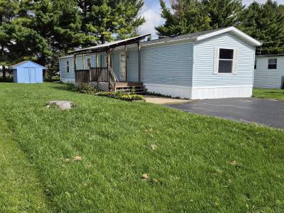 Mobile Home at 73 Northwood Village New London, WI 54961