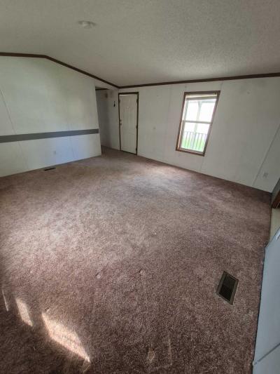 Photo 5 of 16 of home located at 73 Northwood Village New London, WI 54961