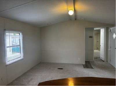 Photo 2 of 7 of home located at 43464 Normandy Ave, #584 Sterling Heights, MI 48314