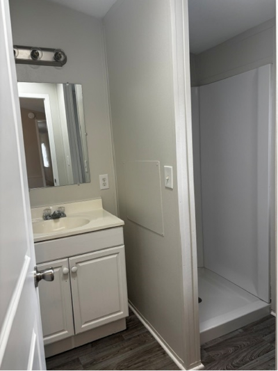 Photo 5 of 7 of home located at 43464 Normandy Ave, #584 Sterling Heights, MI 48314