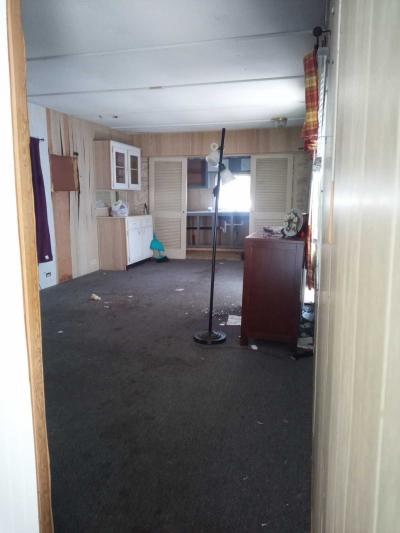 Photo 4 of 6 of home located at 620 Jenny Wren Rd Winter Haven, FL 33881