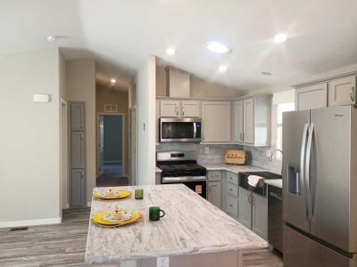 Photo 2 of 11 of home located at 8401 South Kolb Road #270 Tucson, AZ 85756