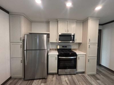 Photo 4 of 13 of home located at 725 S 12th St #301 Bismarck, ND 58504