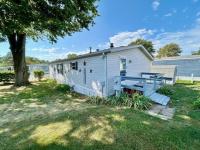 1999 Skyline Wood Manor Mobile Home