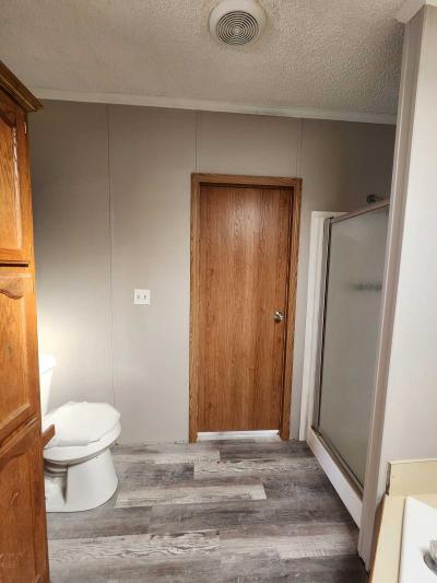 Photo 2 of 8 of home located at 8515 Barkwood Circle Fenton, MI 48430