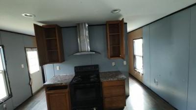 Photo 5 of 20 of home located at 16077 Tx-80 Leesville, TX 78122
