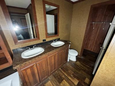 Photo 3 of 10 of home located at 321 Pine Street Kemp, TX 75143