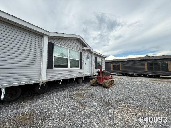 Photo 1 of 2 of home located at M.h.p., Llc 11240 Florida Blvd Walker, LA 70785