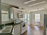 2004 Fleetwood Manufactured Home