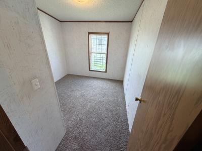 Photo 5 of 9 of home located at 1177 Wellington Monroe, MI 48161