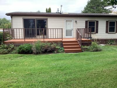 Mobile Home at 49108 Cranberry Court Shelby Township, MI 48315