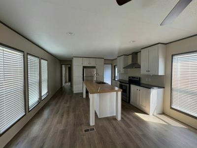 Photo 5 of 19 of home located at 2187 E. Gauthier Road, #610 Lake Charles, LA 70607