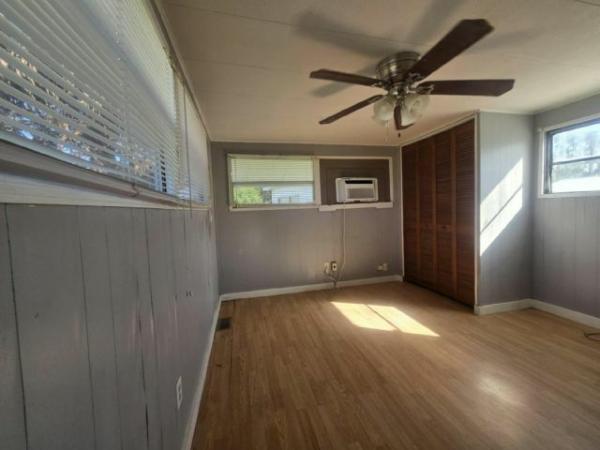 1968 VNDL Manufactured Home